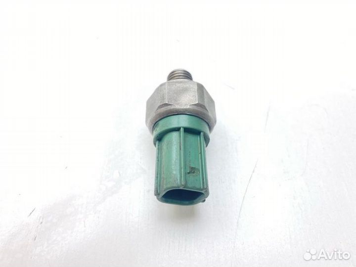 Датчик давления масла кпп Honda Odyssey RA6 F23A