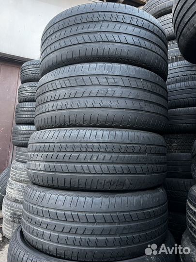 Bridgestone Alenza 001 245/45 R20 и 275/40 R20