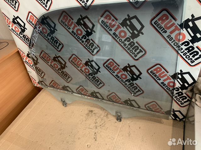 Стекло заднее правое KIA Sportage 2