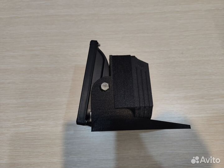 Фонарь прожектор под аккумулятор makita lxt