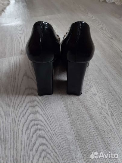 Туфли женские 37 размер