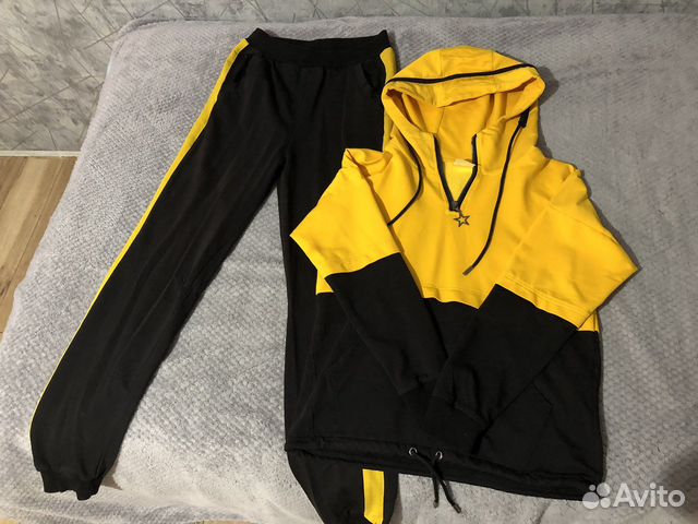 Спортивный костюм