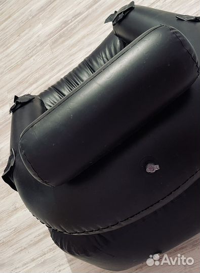 Чёрное надувное кресло/аксессуары