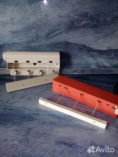 Сушилка для белья в ванную настенная