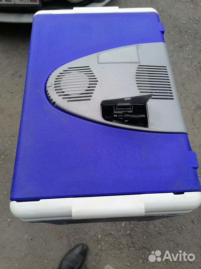 Продам автомобильный холодильник