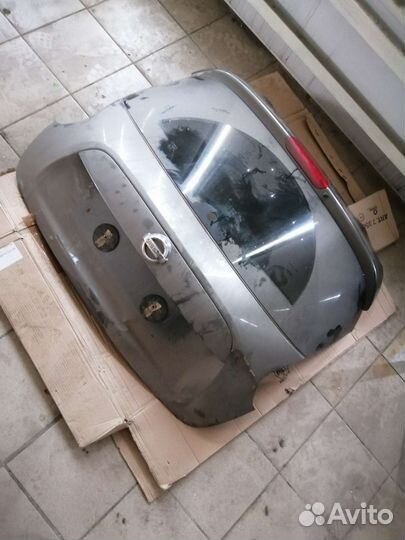 Крышка багажника nissan juke