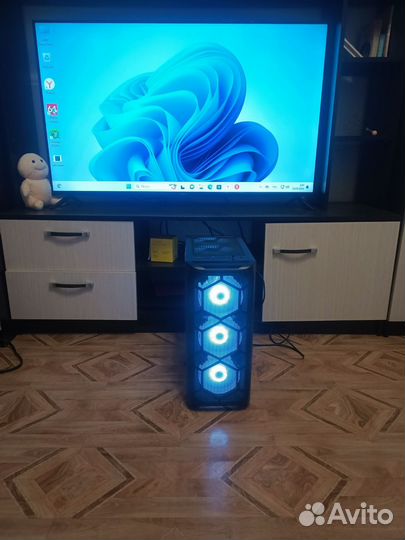 Игровой компухтер