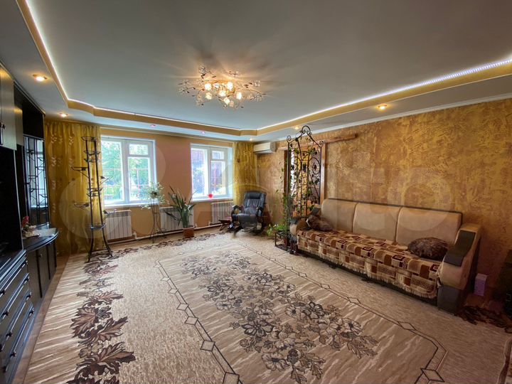 Дом 98 м² на участке 5,2 сот.