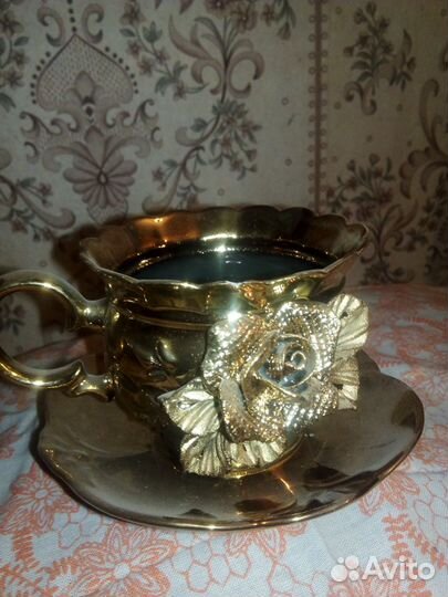 Чайный сервиз золотой
