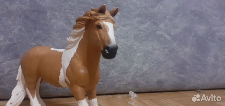 Лошадь шляйх Schleich