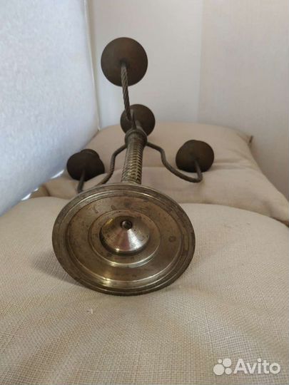 Подсвечник