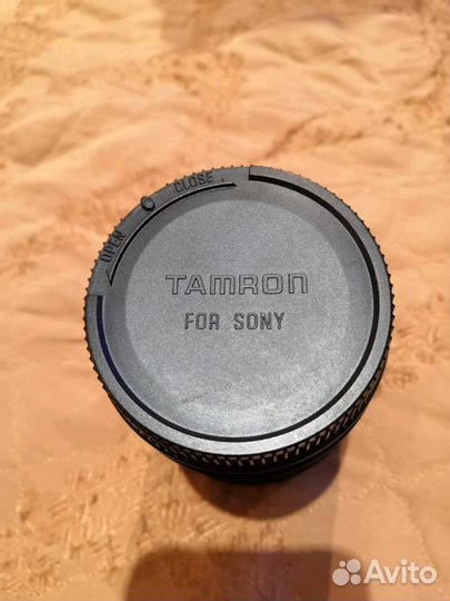 Объектив Tamron SP AF 90mm F2.8 Di Macro 1:1