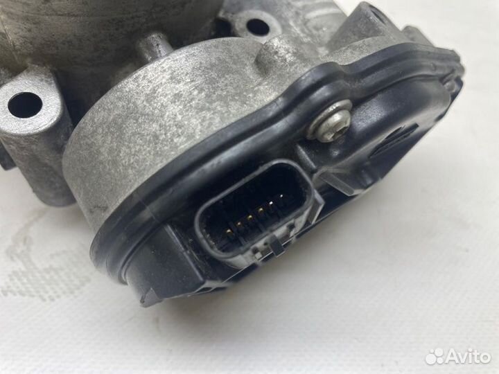 Дроссельная заслонка Ford Explorer 5 3.5 2012