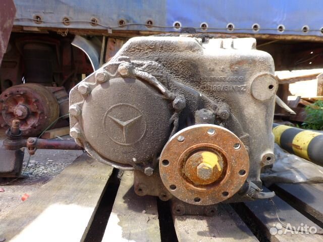 Коробка передач Mercedes 1617