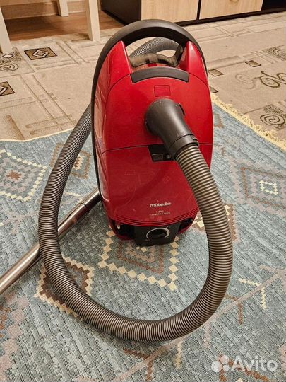 Пылесос Miele