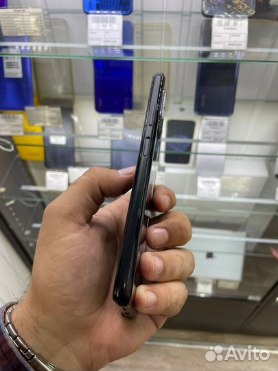 Huawei Nova Y70 (4/128Gb)