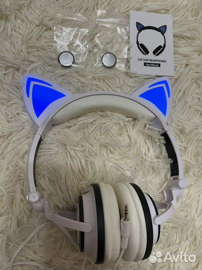 Наушники с кошачьими ушками