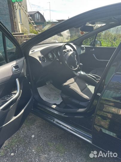 Peugeot 308 1.6 AT, 2012, 200 000 км