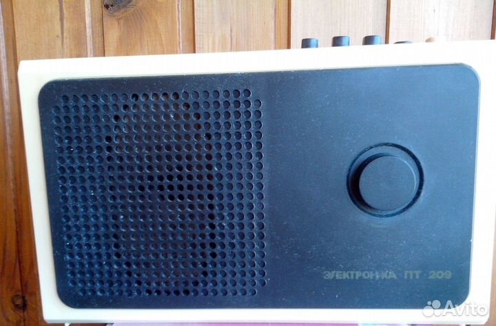 Громкоговорители, радиоприёмники