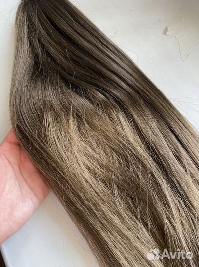 Хвост волосы на резинке