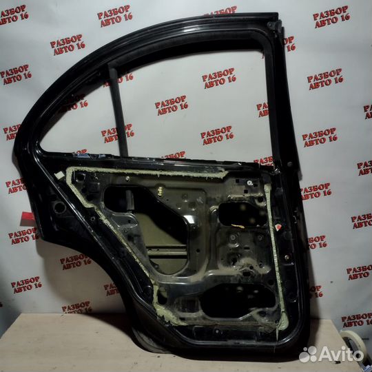 Задняя левая дверь Nissan Almera N16