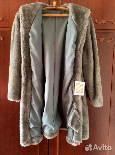 Шуба из искусственного меха 46-48 (Новая)