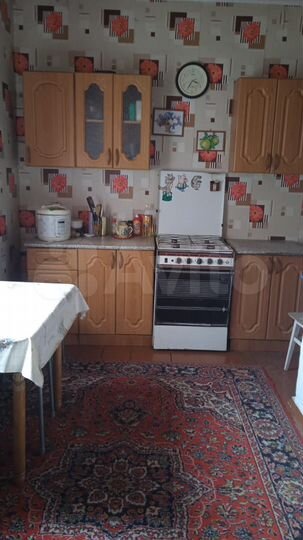 3-к. квартира, 52 м², 1/1 эт.