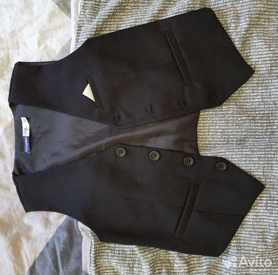 Жилет и рубашка для мальчика