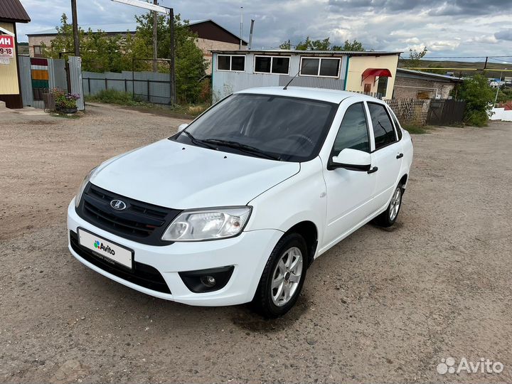 LADA Granta 1.6 МТ, 2013, 150 000 км