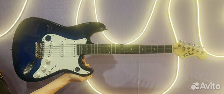 Электро гитара с комбиком