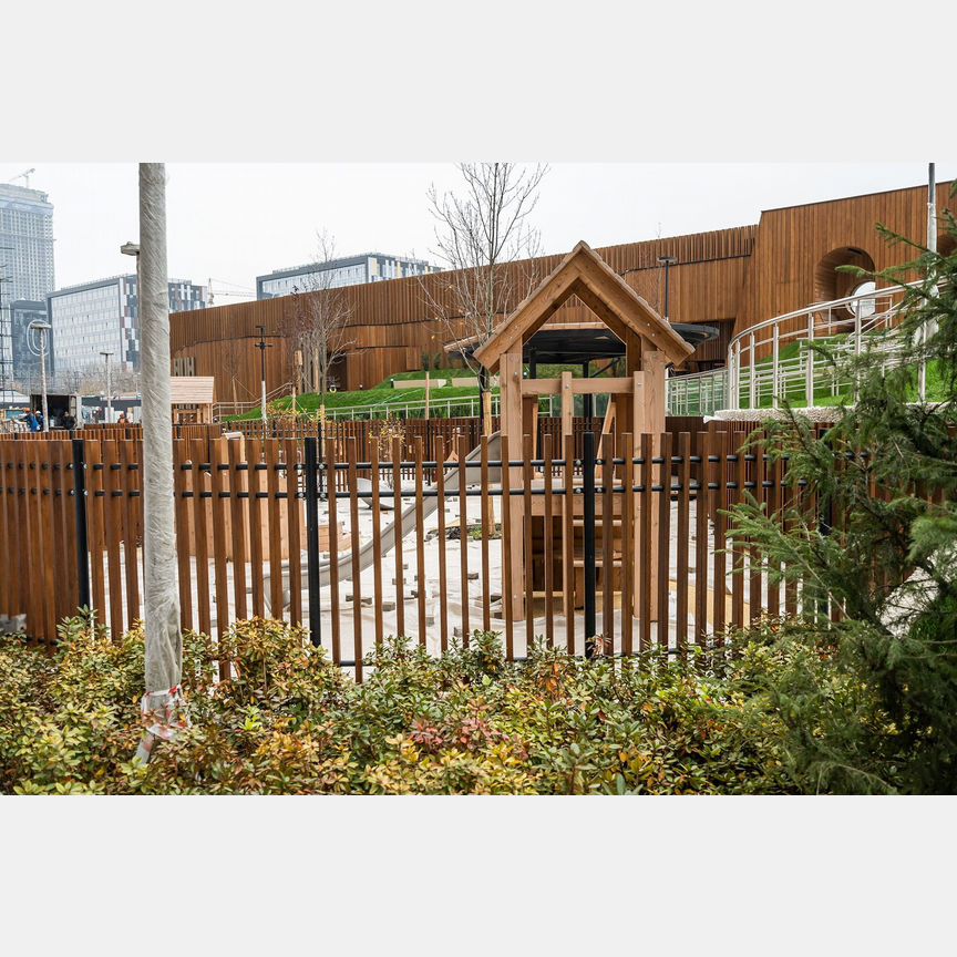 3-к. квартира, 97,8 м², 17/28 эт.