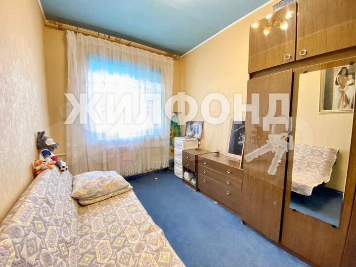 2-к. квартира, 52 м², 4/4 эт.