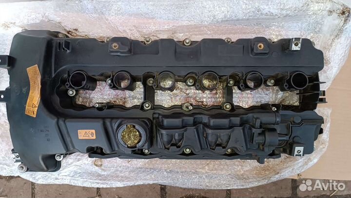 Клапанная крышка бмв н54