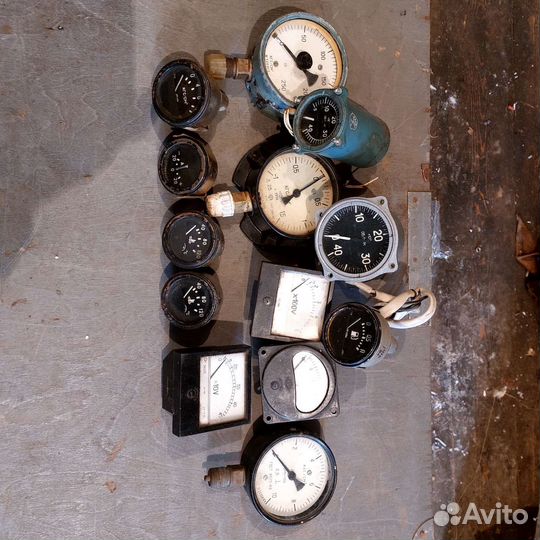 Вольтметры и амперметры судовые