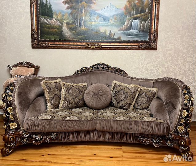 Диваны и холлы бу