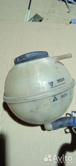 Расширительный бачок Passat b3