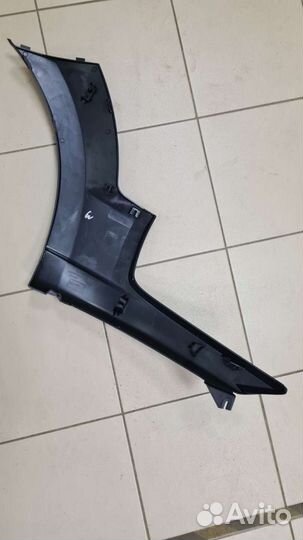 Накладка бампера переднего левая Ларгус FL кросс