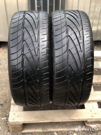 Nitto Neo Gen 235/30 R20