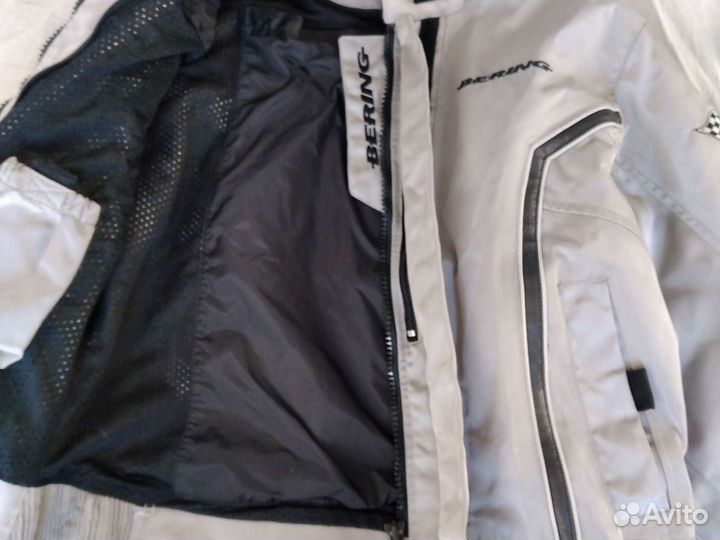 Мотокуртка