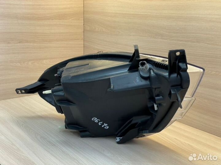 Фара галогеновая передняя левая Nissan Note