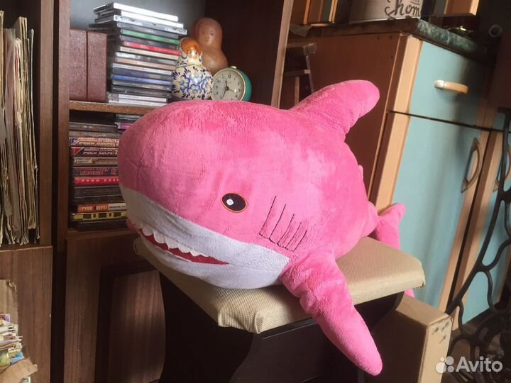 Икеа IKEA розовая акула блохэй