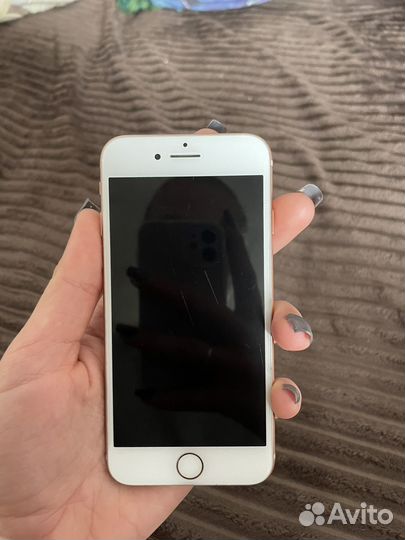 iPhone 8, 64 ГБ