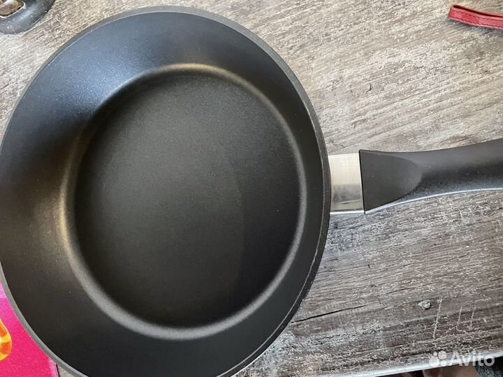 Сковорода 26 см Гардарика