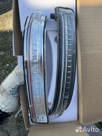 Повторитель поворота в зеркало nissan