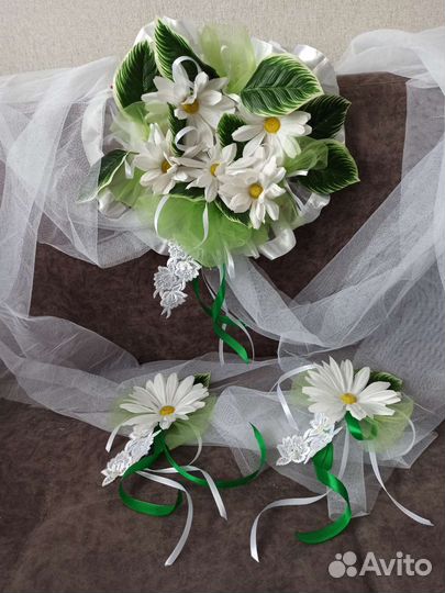 Свадебные аксессуары для машины