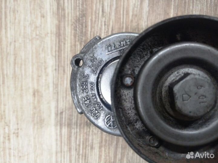 Ролик-натяжитель Volkswagen Jetta