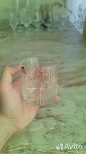 Хрустальный стакан