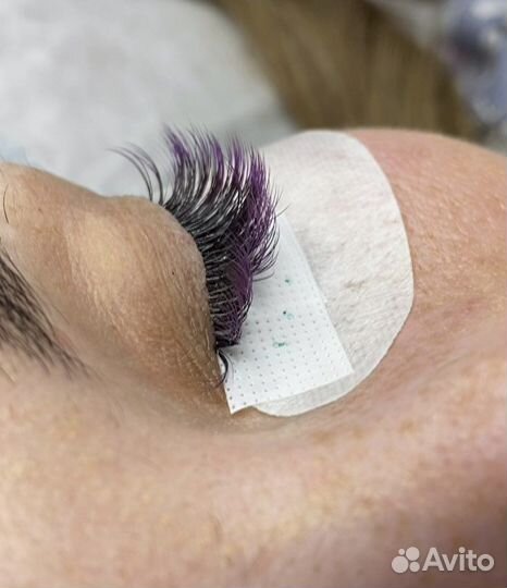 Наращивание и ламинирование ресниц и бровей