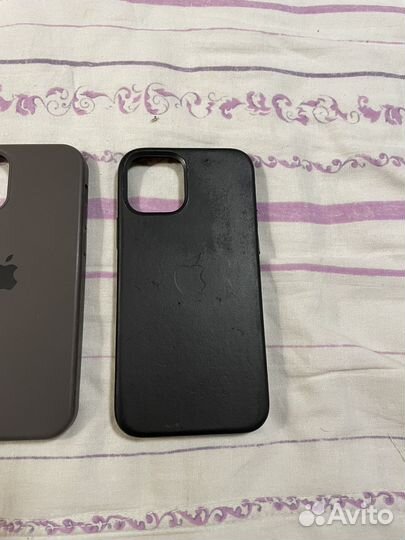 Чехол на iPhone 12