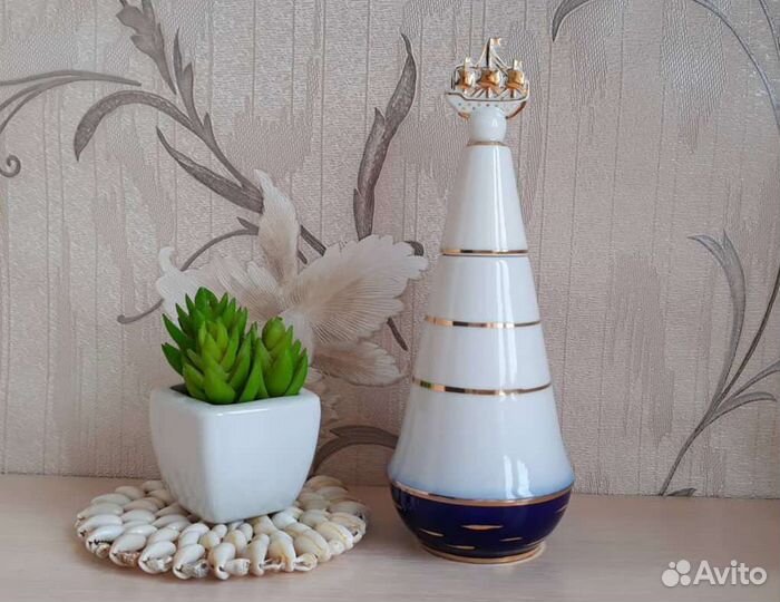 Штофы, графины лфз